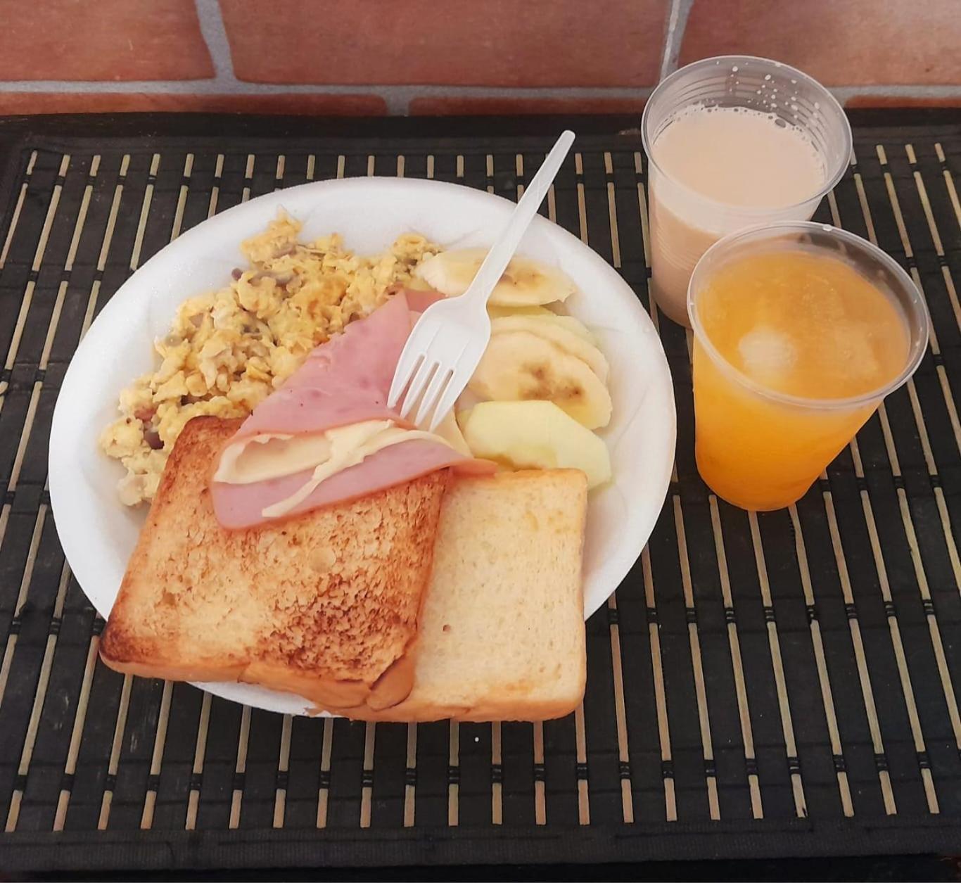 En Cerca Al Mar Pensión 3*